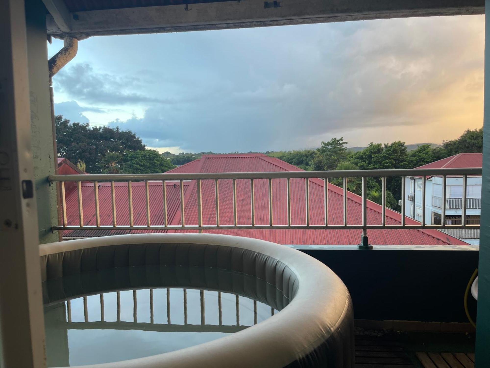 Appart Spa 20 Min Port Croisiere Et Aeroport 세인트 로즈 외부 사진